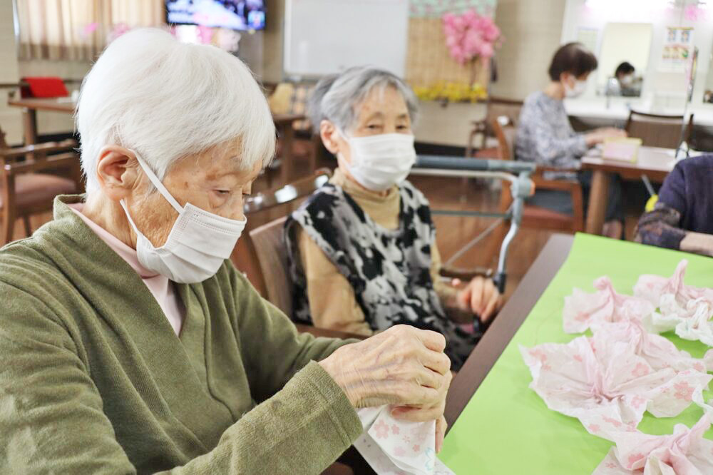 静岡市葵区老人ホーム_ひな祭り