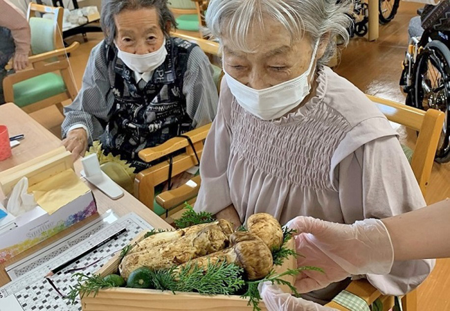 藤枝市老人ホーム_松茸