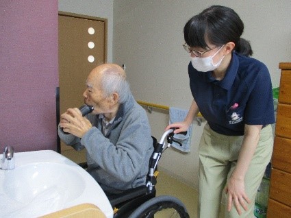 静岡市駿河区老人ホーム_生活リハビリ