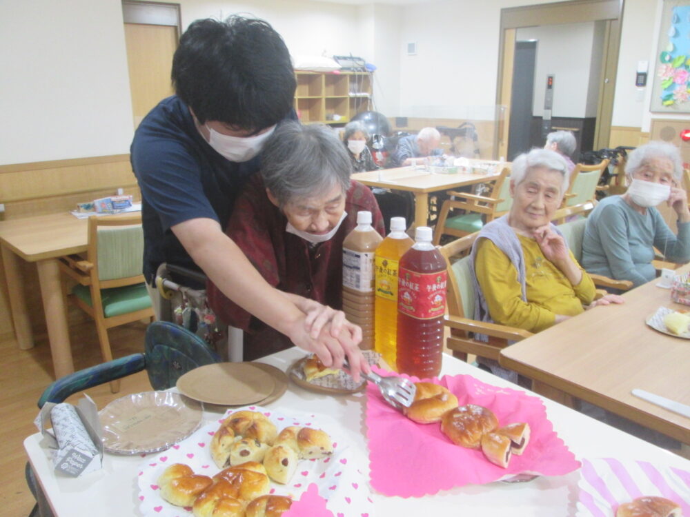 藤枝市老人ホーム_高柳パン祭り