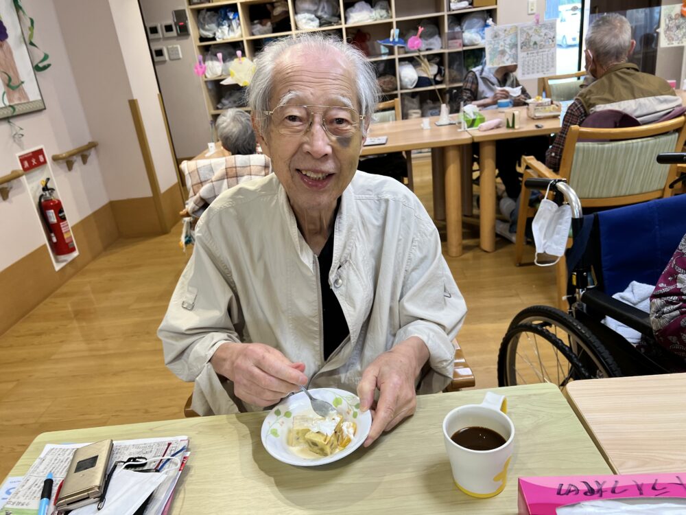 静岡清水区老人ホーム_ぺんぎんパティシエ