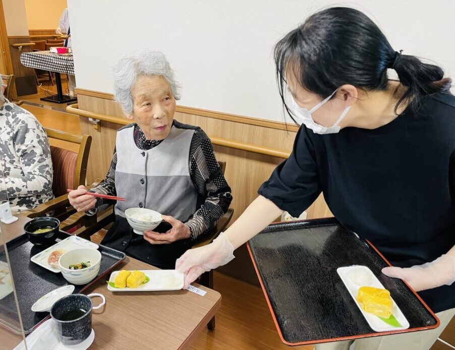 藤枝市デイサービス_だし巻きたまご