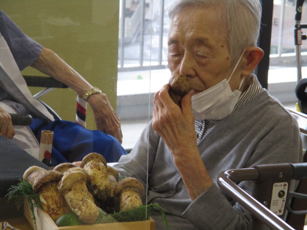 静岡市駿河区有料老人ホーム_松茸