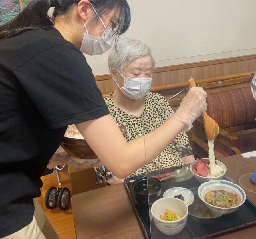 藤枝市老人ホーム_9月石橋亭ローストビーフ丼