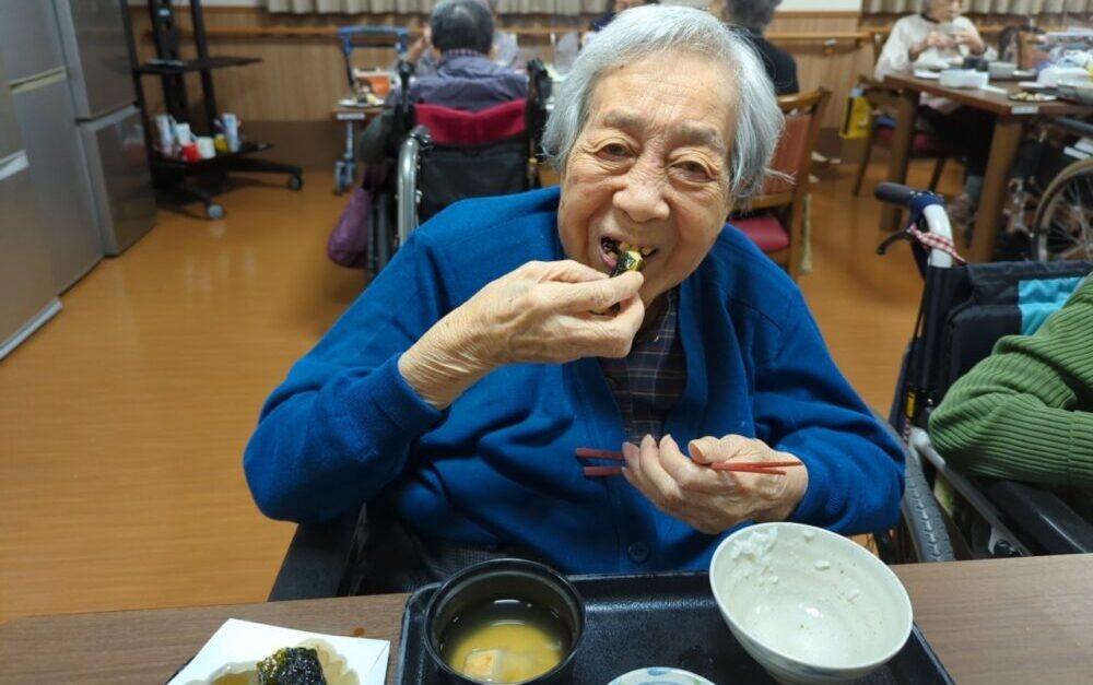 藤枝市老人ホーム_自然薯の磯部揚げ