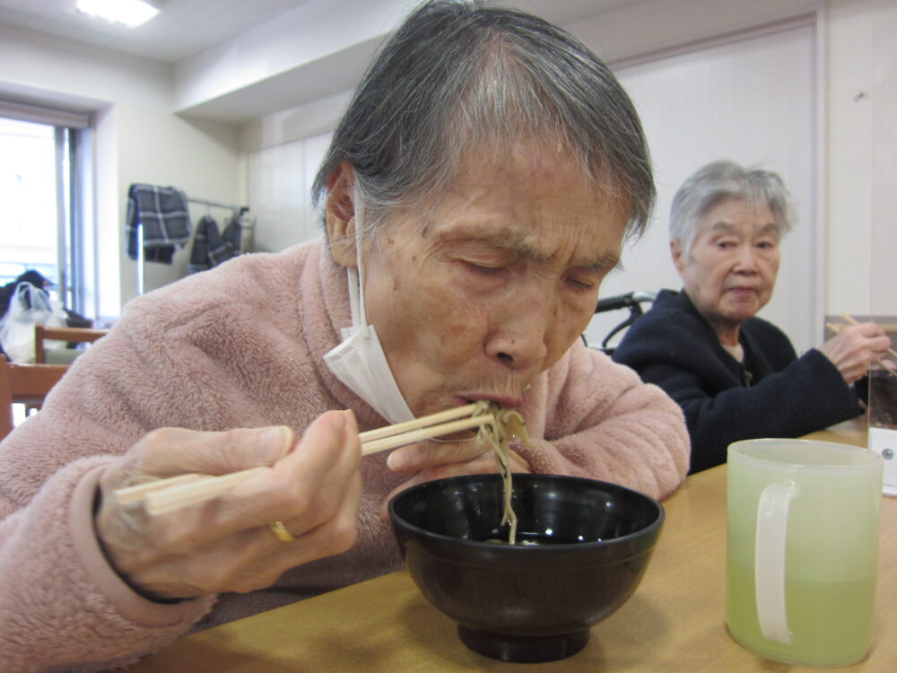 静岡市葵区有料老人ホーム_梅切り蕎麦