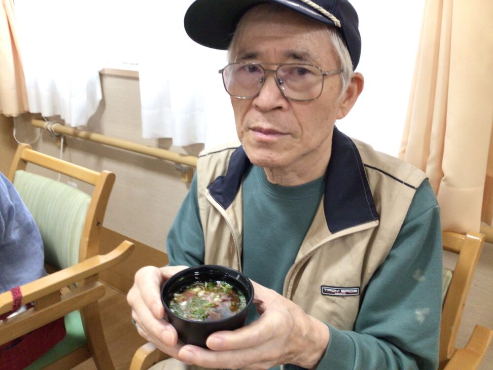 浜松市老人ホーム_父の日のお祝い