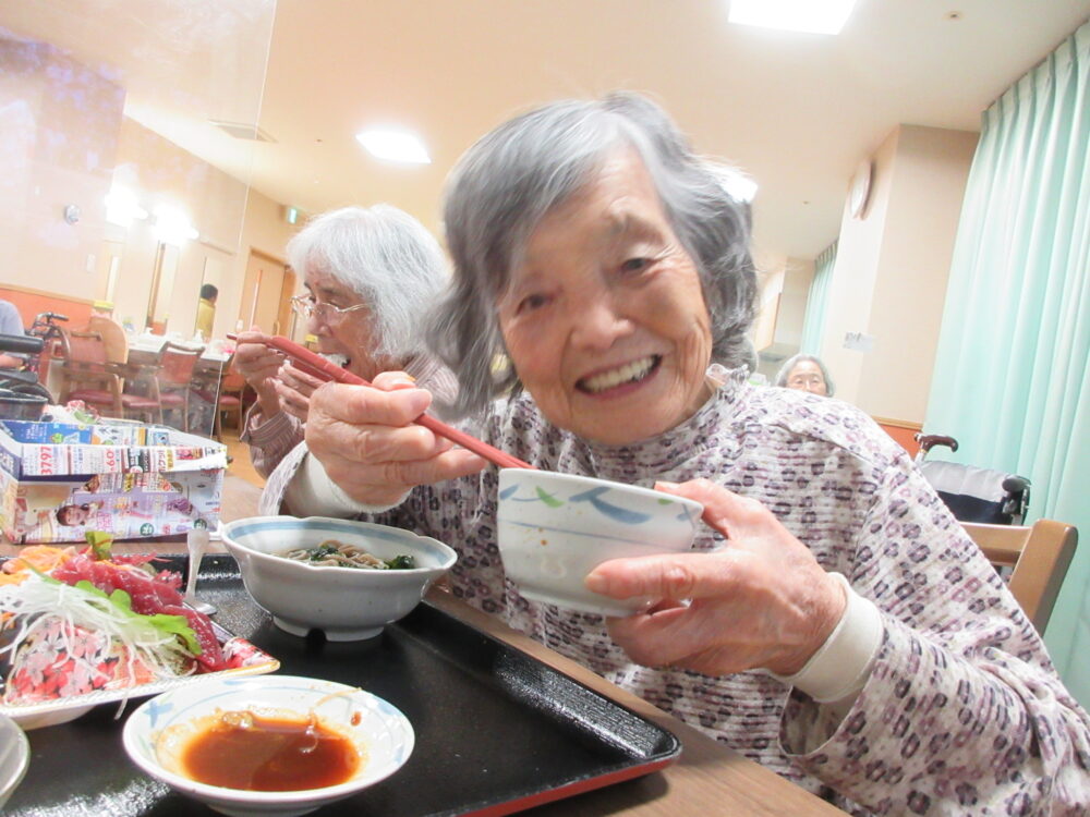 浜松市老人ホーム_敬老の日のお祝い2023