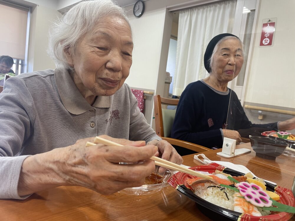 静岡市葵区有料老人ホーム_花水木ランチ海鮮食家福一丸