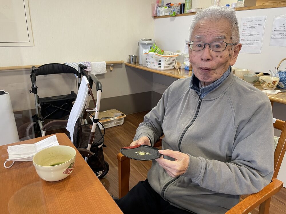 静岡市葵区有料老人ホーム_お抹茶と焼き芋