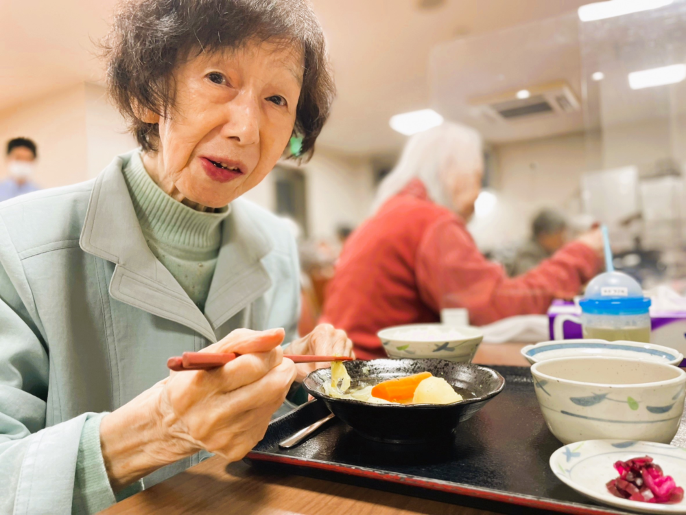 藤枝市老人ホーム_今月のおもてなしお野菜たっぷりポトフ