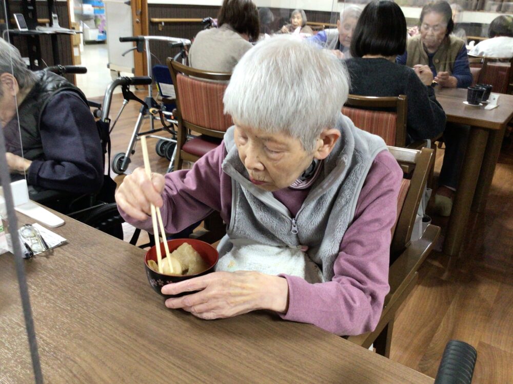 藤枝市老人ホーム_ほかほか屋台風おでん