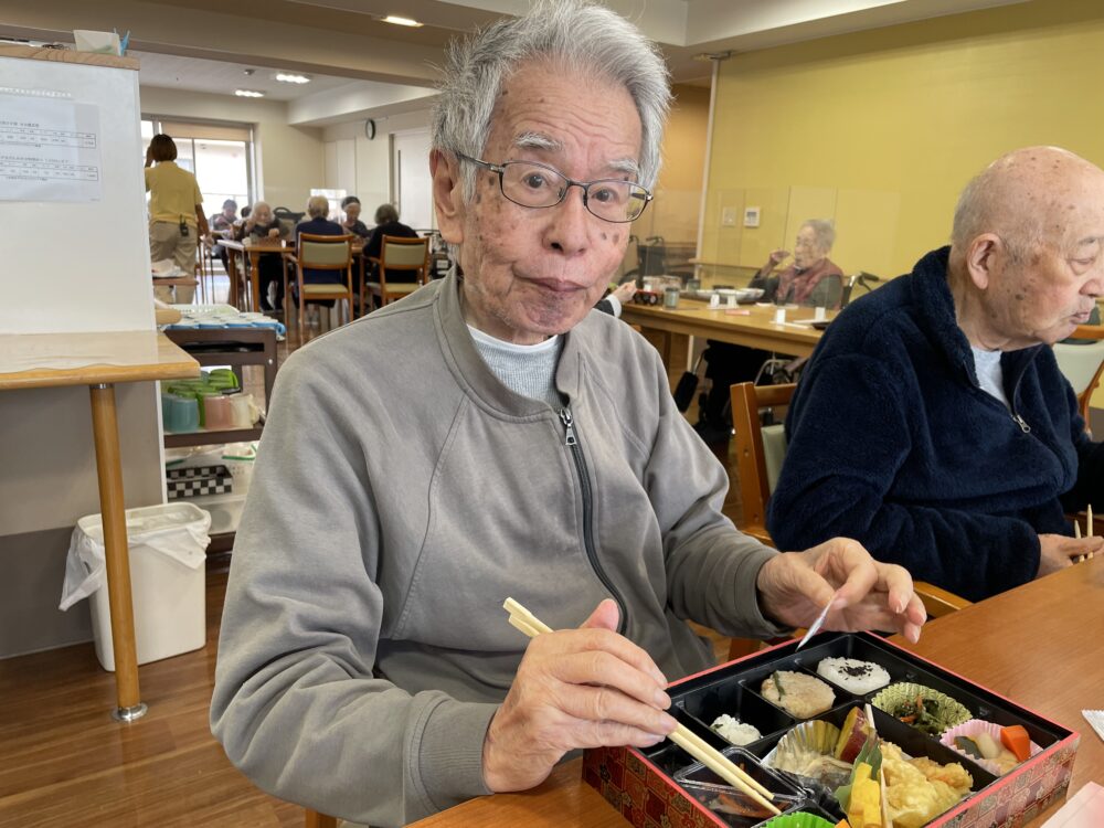 静岡市葵区有料老人ホーム_花水木ランチ日本料理花みづき