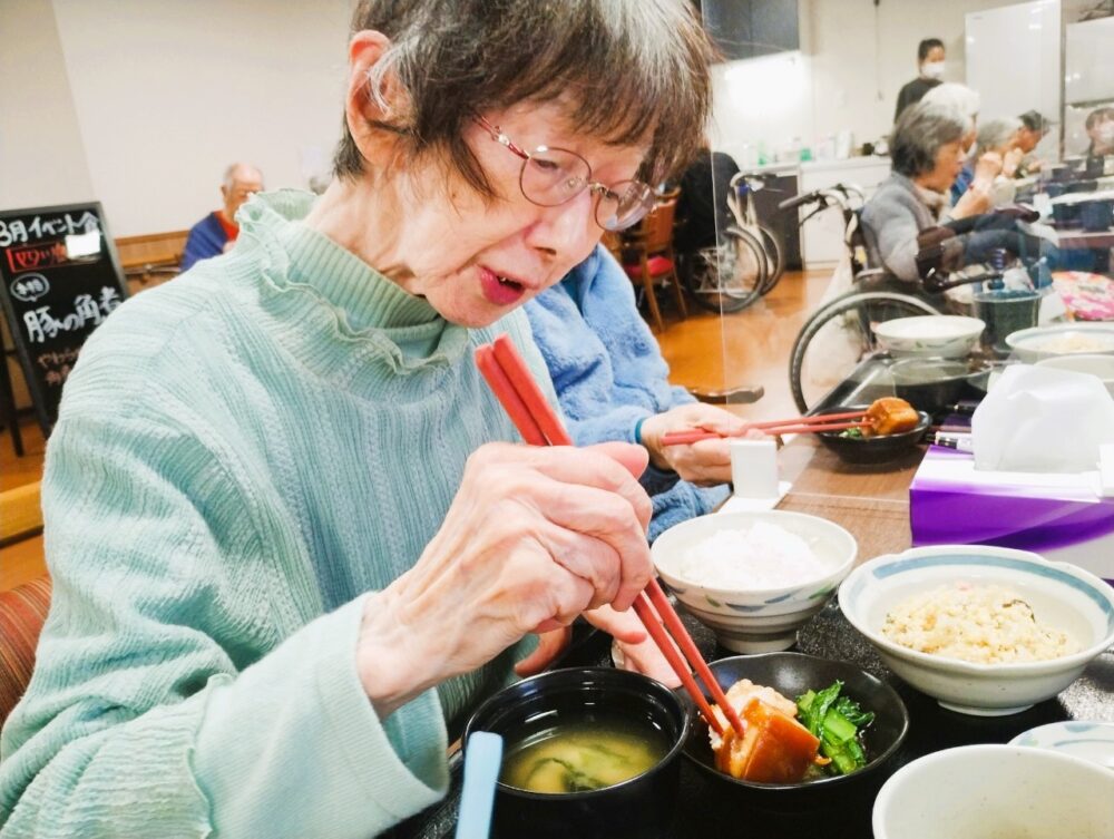 藤枝市老人ホーム_四川飯店の絶品豚の角煮