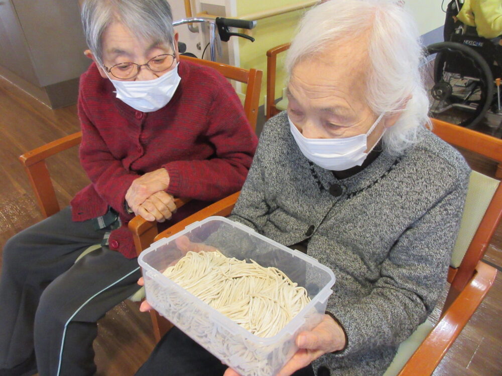 静岡市葵区有料老人ホーム_変わりそばカレーそば