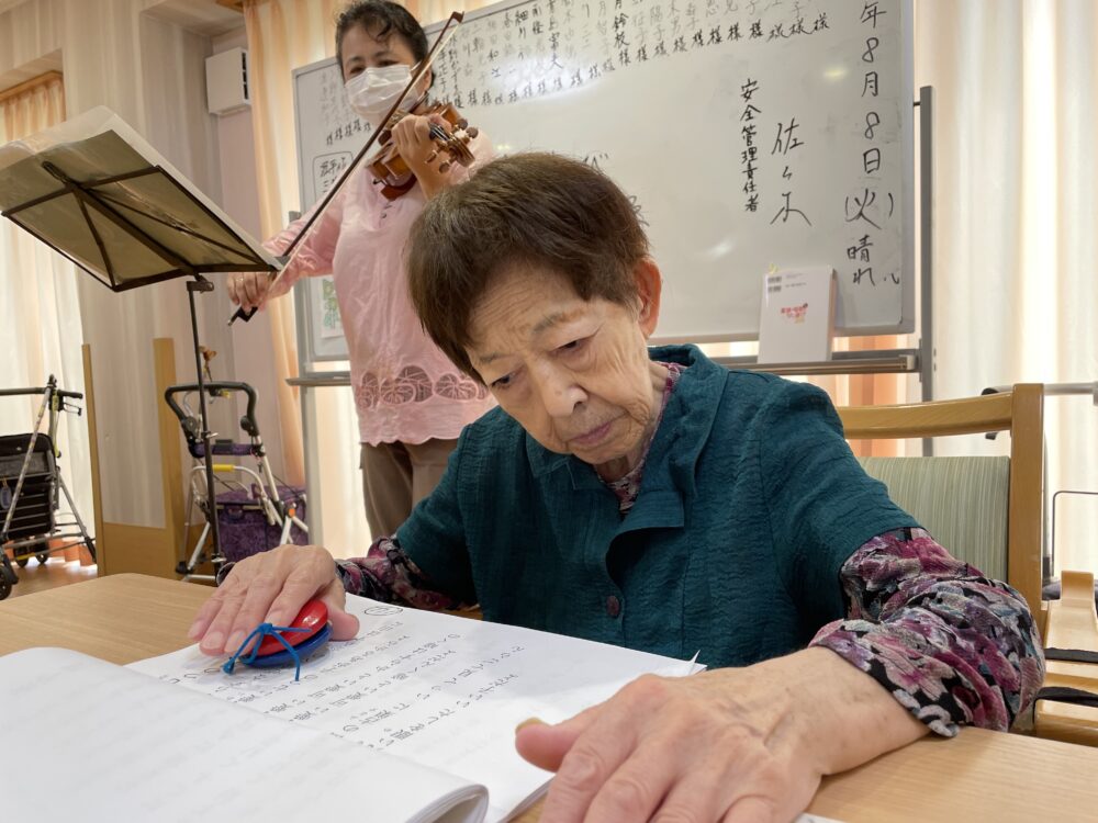 静岡市清水区老人ホーム_ハートライフ押切で人生を謳歌しているH様の物語