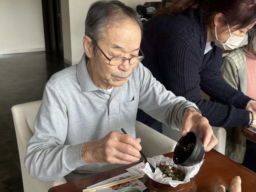 静岡市駿河区有料老人ホーム_花水木ランチ開始しました