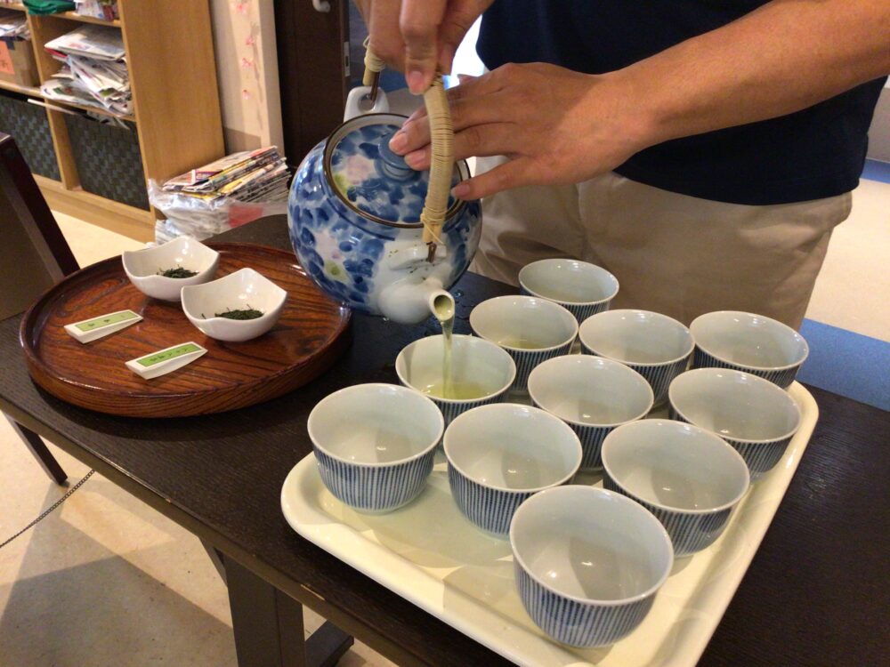 静岡市葵区老人ホーム_新茶を愉しむ会